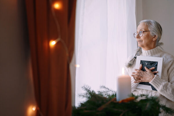 a guide to coping with holiday grief
